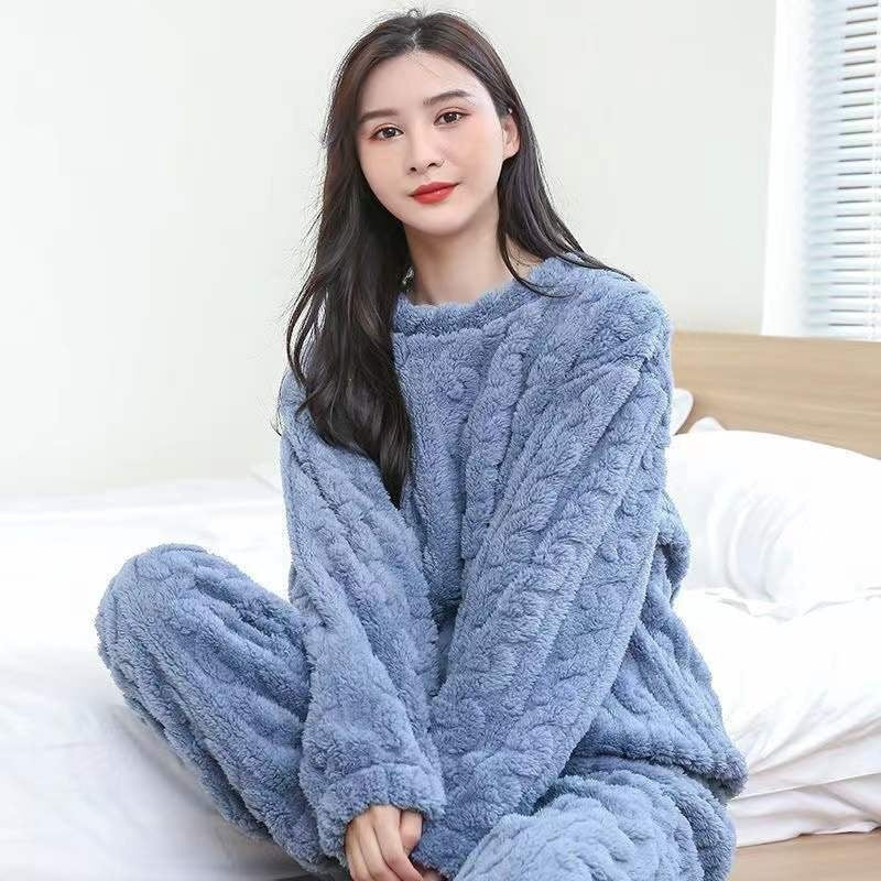 Womens Fleece Lined Pajama Set