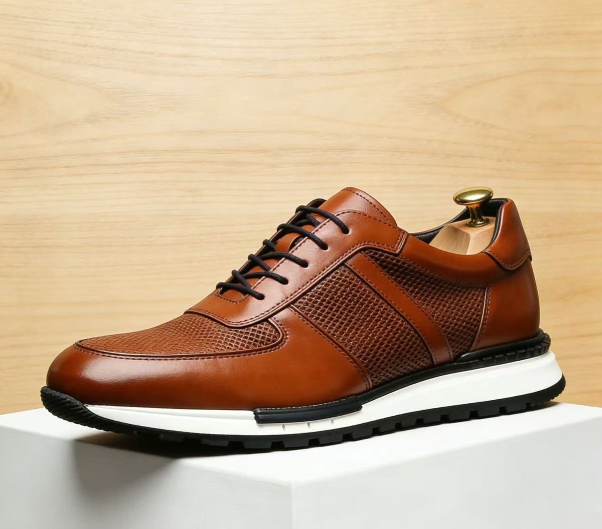 Men's genuine leather breathable, lightweight, slip-resistant business casual shoes