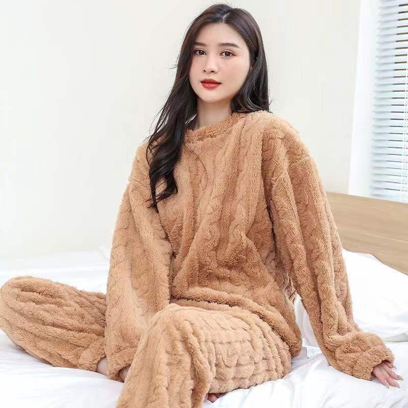 Womens Fleece Lined Pajama Set